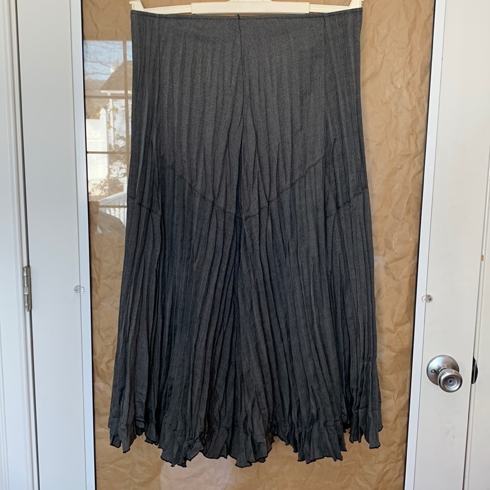 Tribal Black Patterned Crinkle Plisse Pleated Ruffle Scallop Boho Maxi Skirt 10